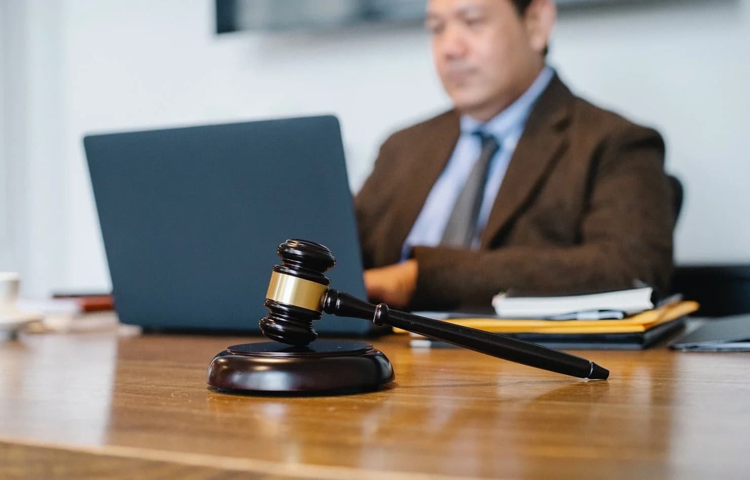 Navigate Wills and Trusts Easily with Dakroub Law Estate Planning Dearborn