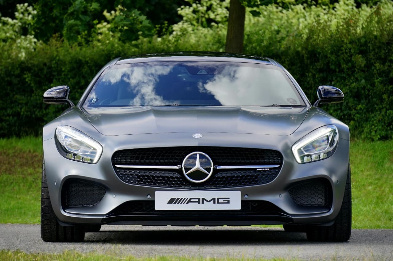 Book a Premium limo Vancouver airport Today