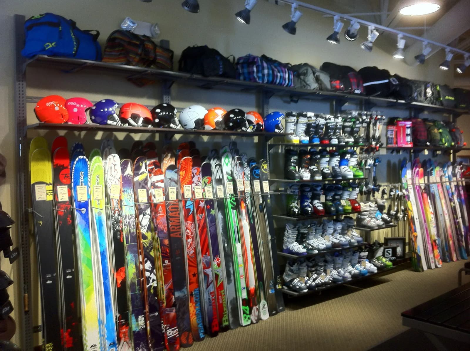 Wayland, MA Ski and Snowboard – Ski Haus: Your Wayland, MA Ski and Snowboard Experts