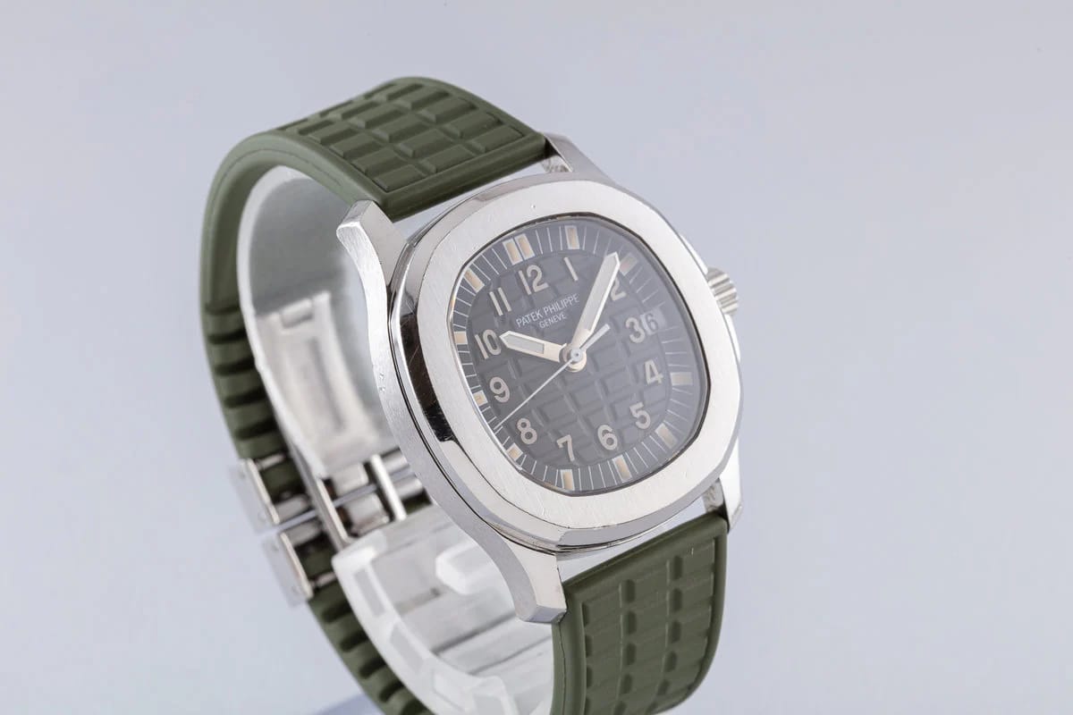Patek Philippe Rubber Straps: The Perfect Blend of Durability and Elegance