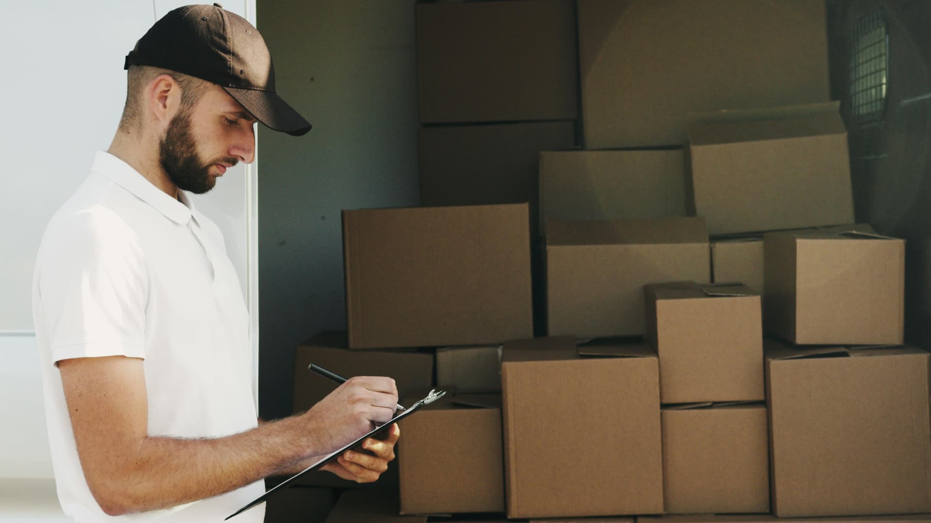 Ice Packs for Shipping Medicine in Compliance with Regulations