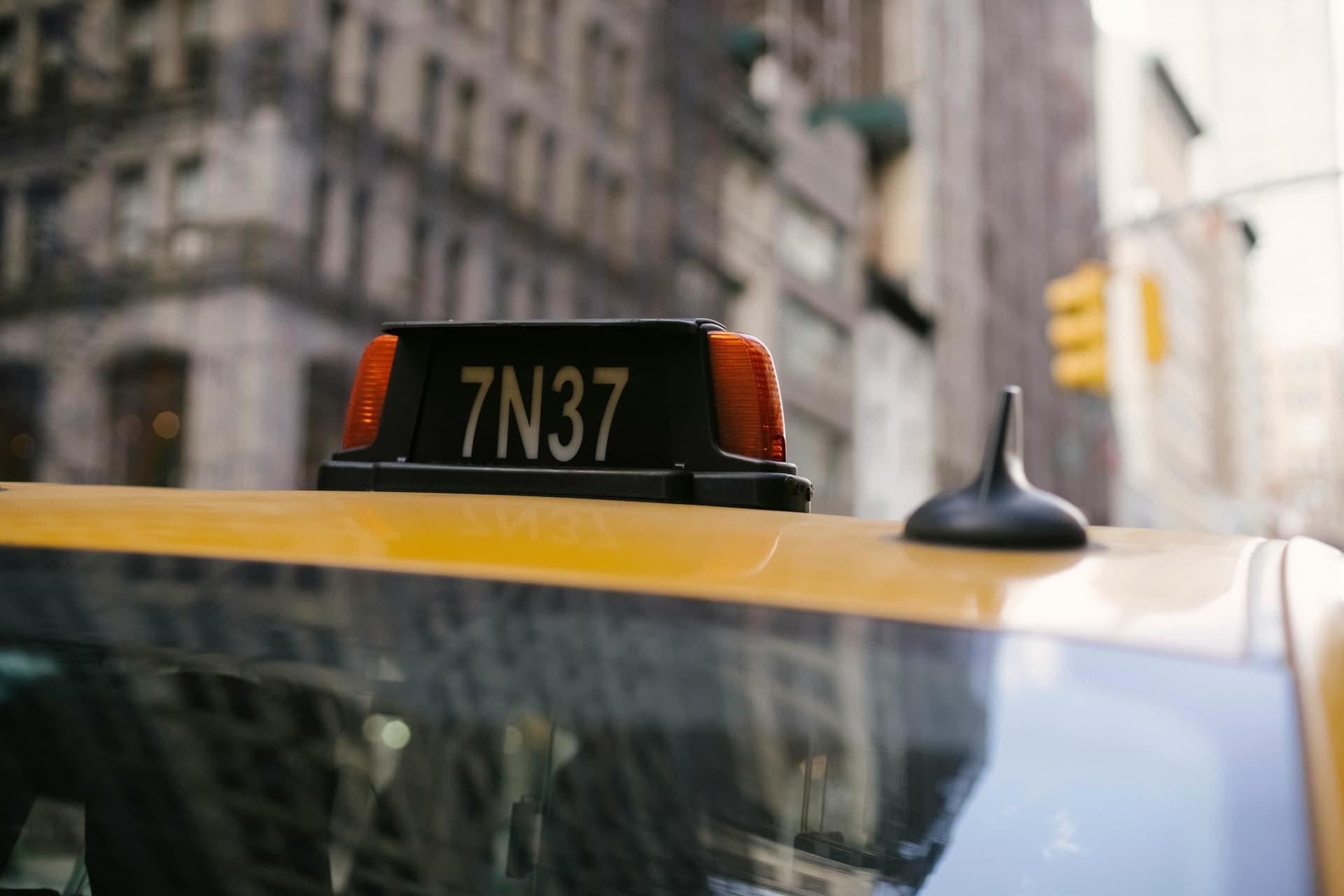 Esher’s Top Taxi Service – Experienced Drivers at Your Service