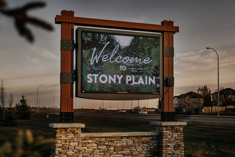 Mastering the Art of Sign Manufacturing: Techniques and Best Practices