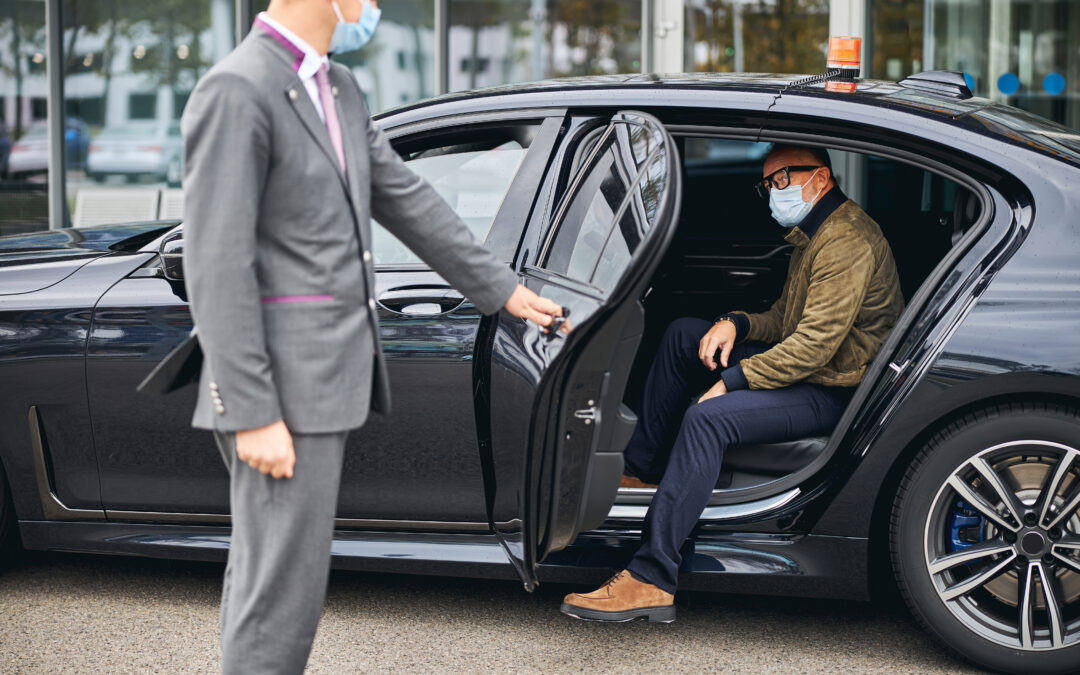 Heathrow Transfers with Esher Minicabs – Stress-Free Travel