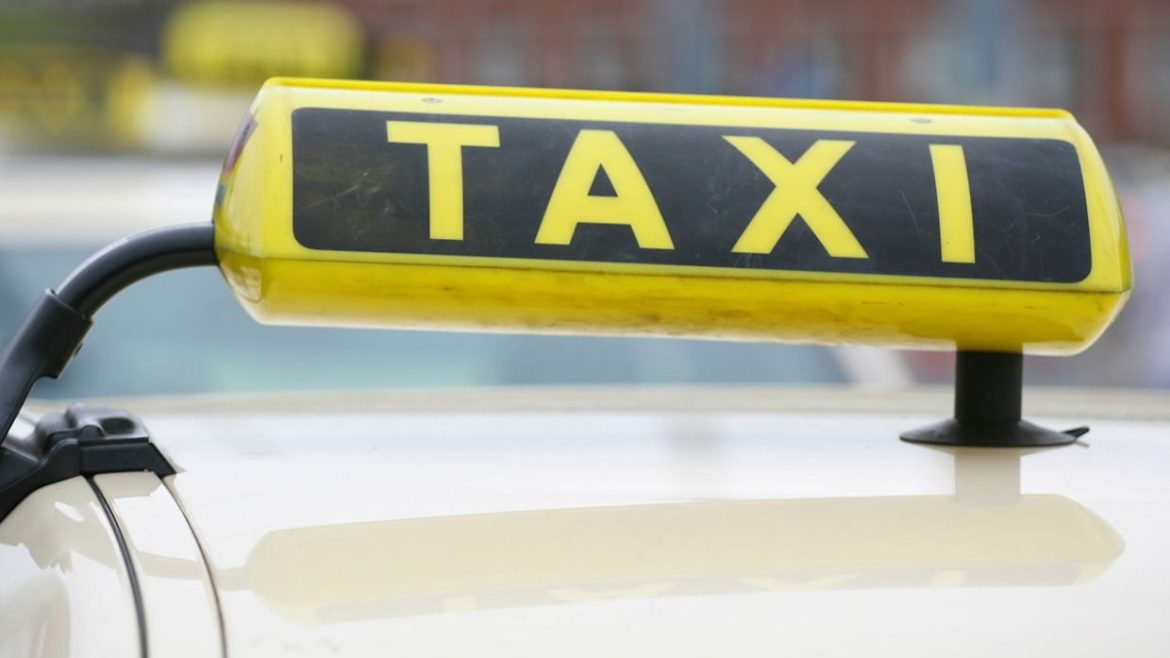 Walton-on-Thames Cab Hire – Safe & Professional Drivers