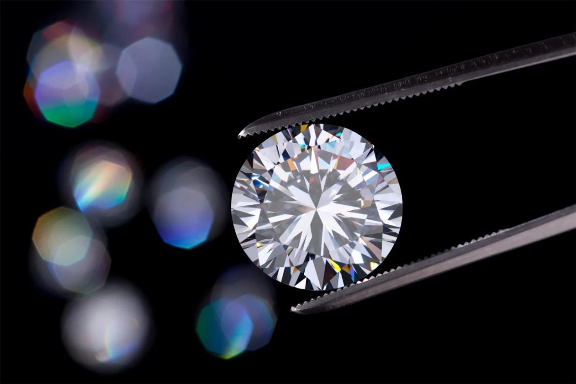 Diamond HK: Top Stores and Online Platforms to Buy Diamonds