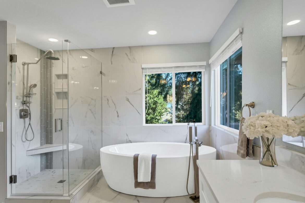 Bathroom Remodeling with Timely Project Completion